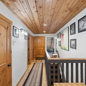  Holiday home Val D'isere At The Village By 101 Great Escapes